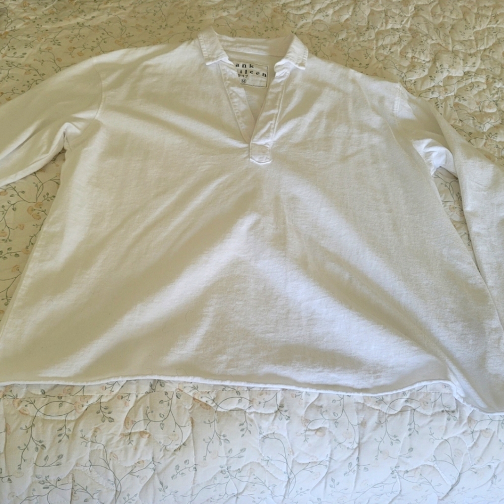 Frank & Eileen white cotton pullover shirt, M, never worn.